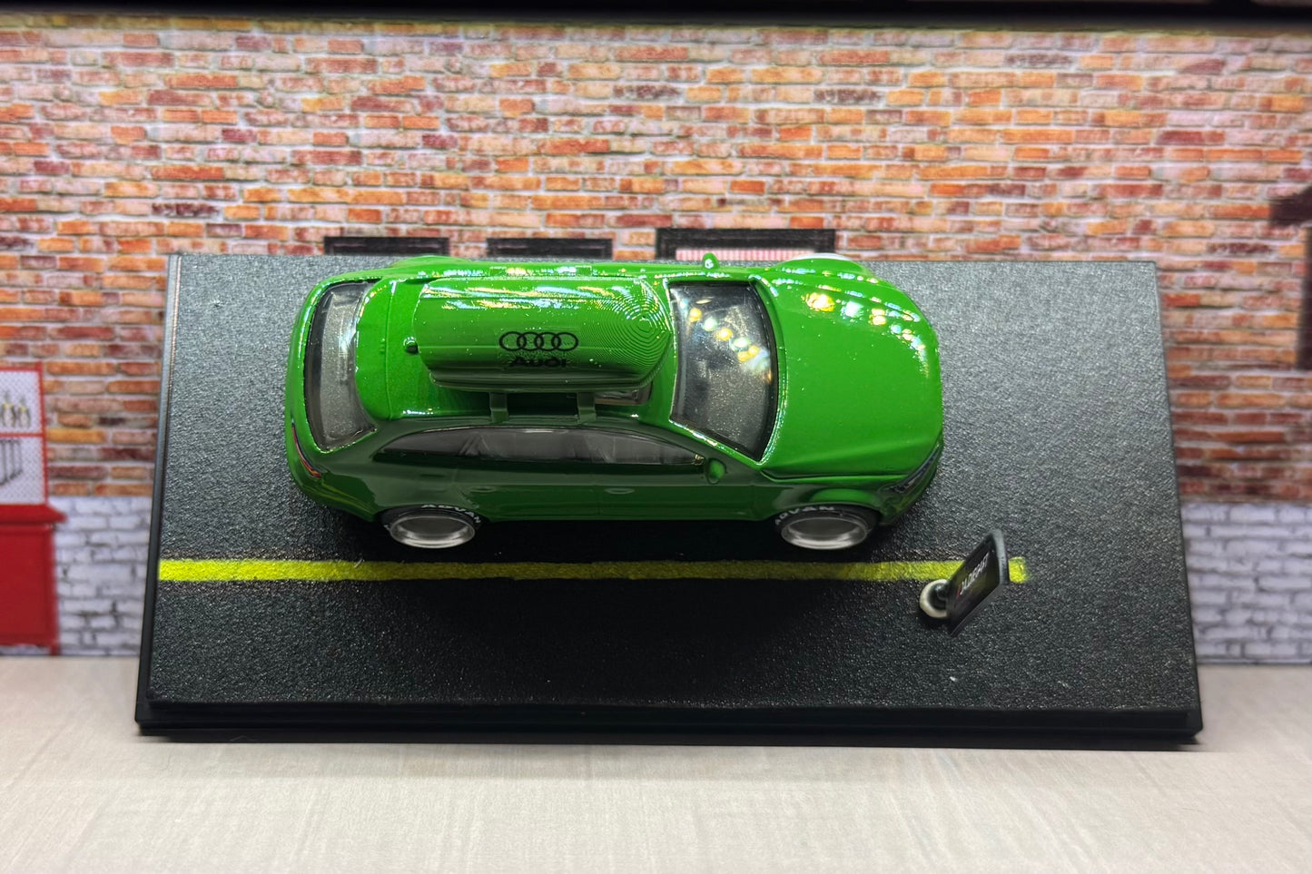 Fully Custom Hot Wheels Audi RS6 1:64