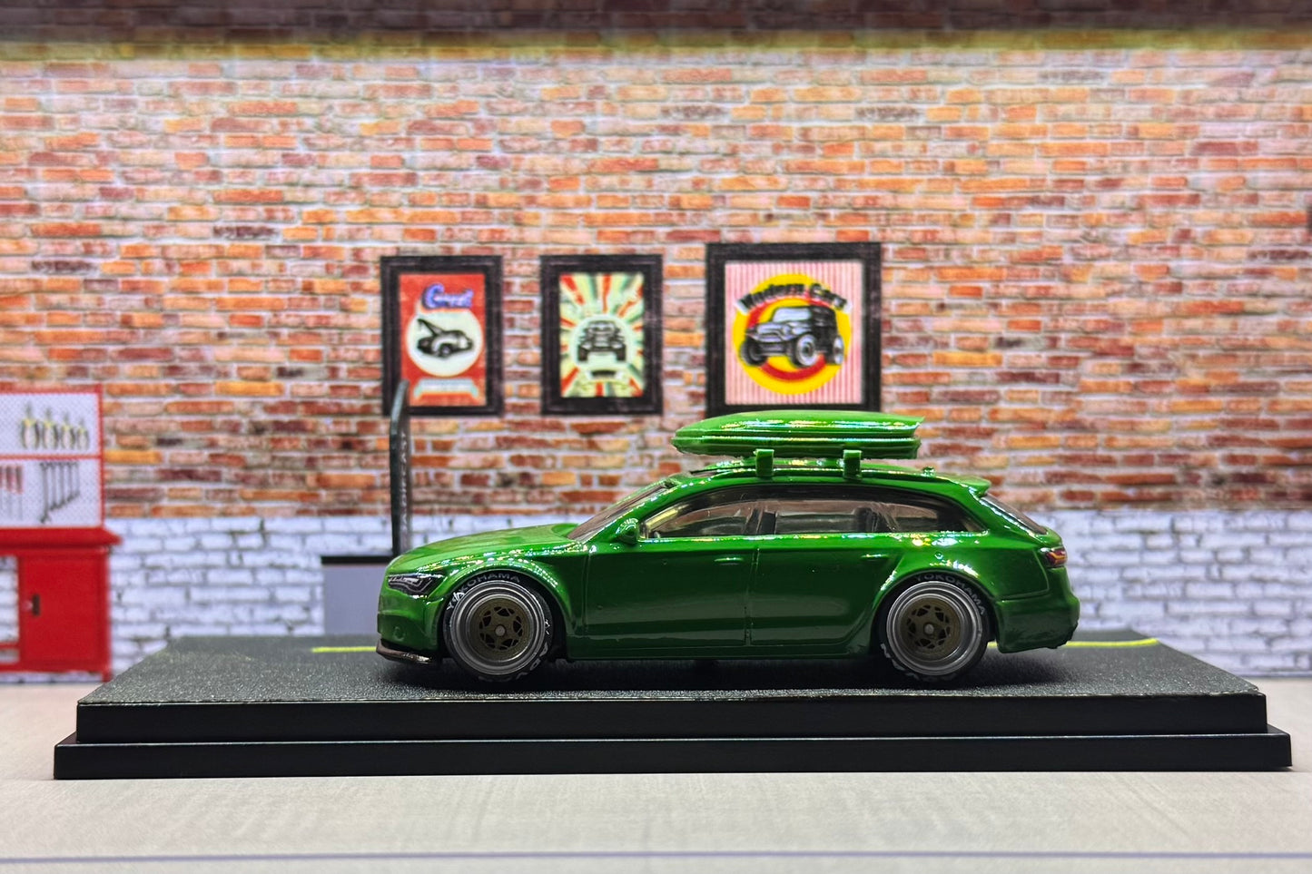Fully Custom Hot Wheels Audi RS6 1:64