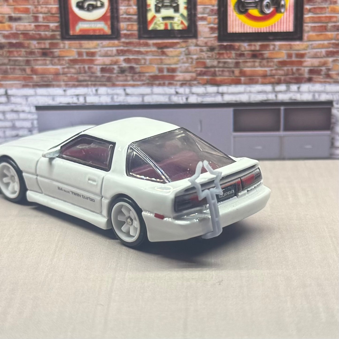 Star shaped exhaust pipe for hot wheels and match box