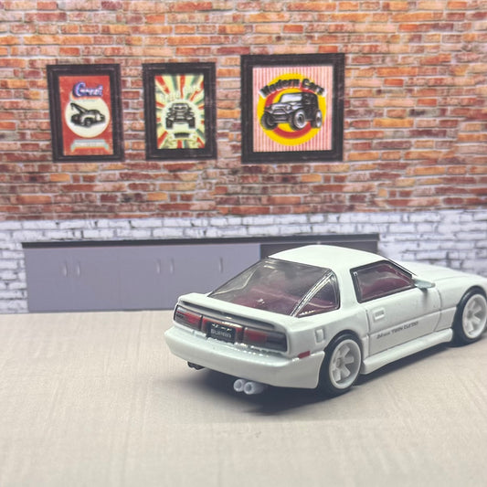Double end exhaust for hot wheels and match box