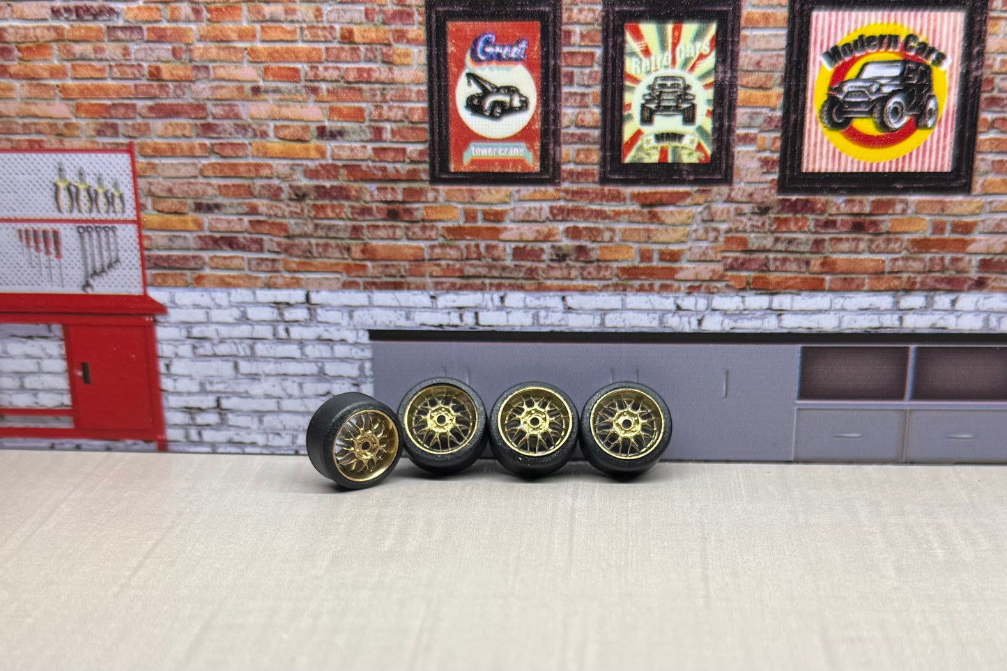 1:64 gold rims for hot wheels and match box