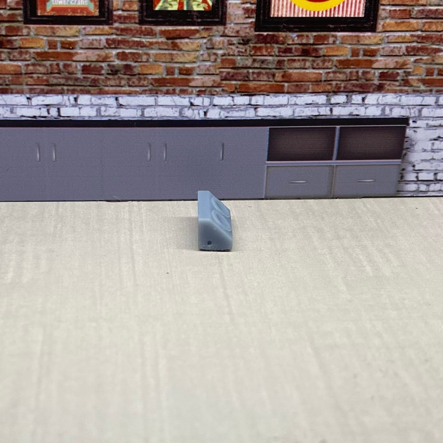 1:64 double subwoofer for hot wheels and match box