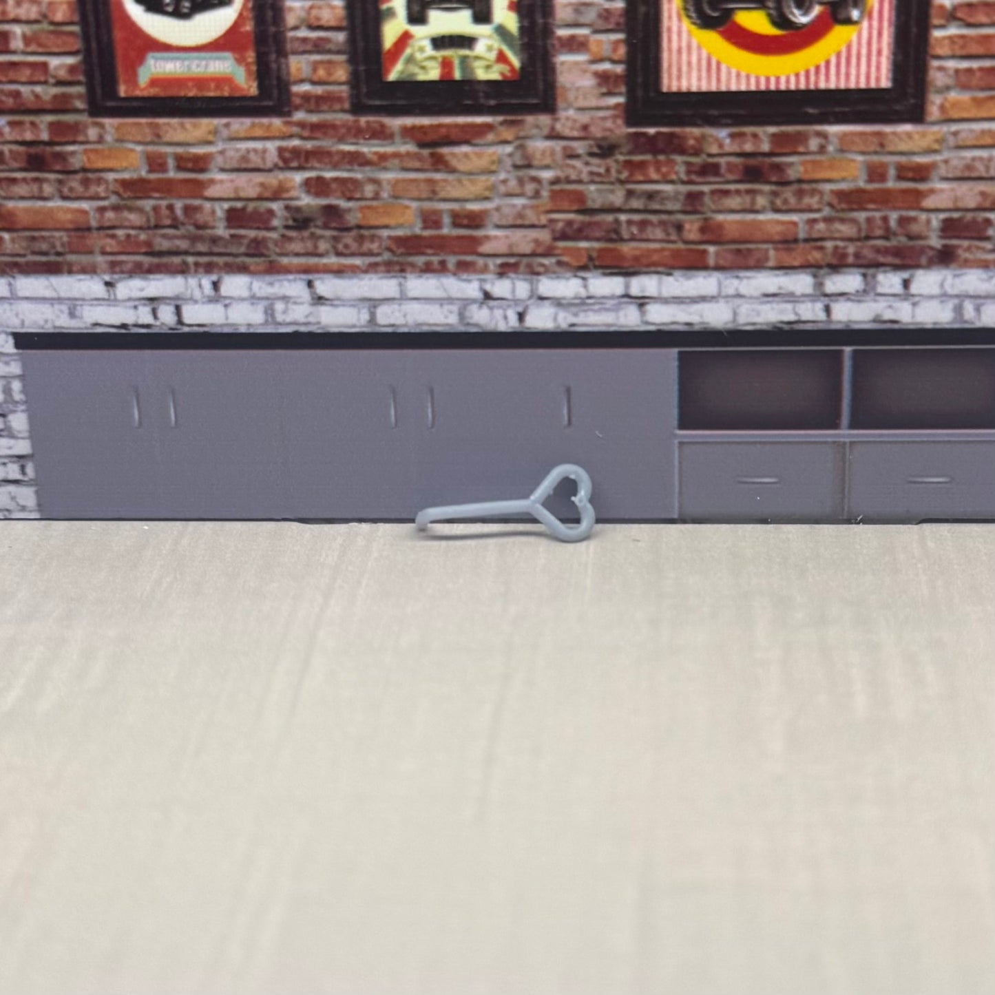 Heart shaped exhaust pipe for hot wheels and match box