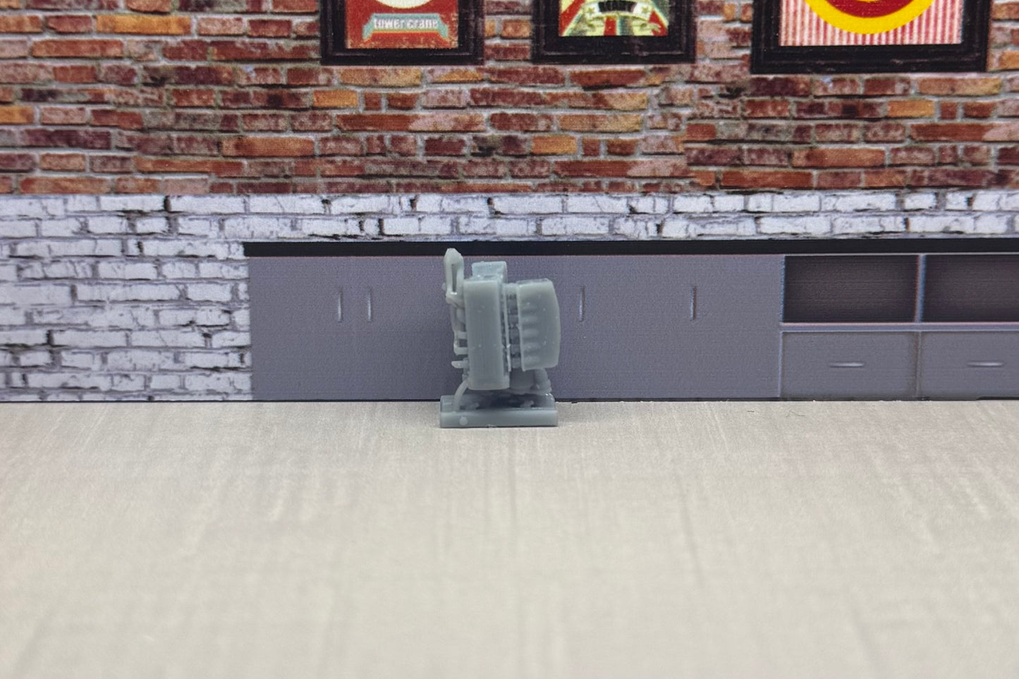 1:64 6 cylinder engine for hot wheels and match box