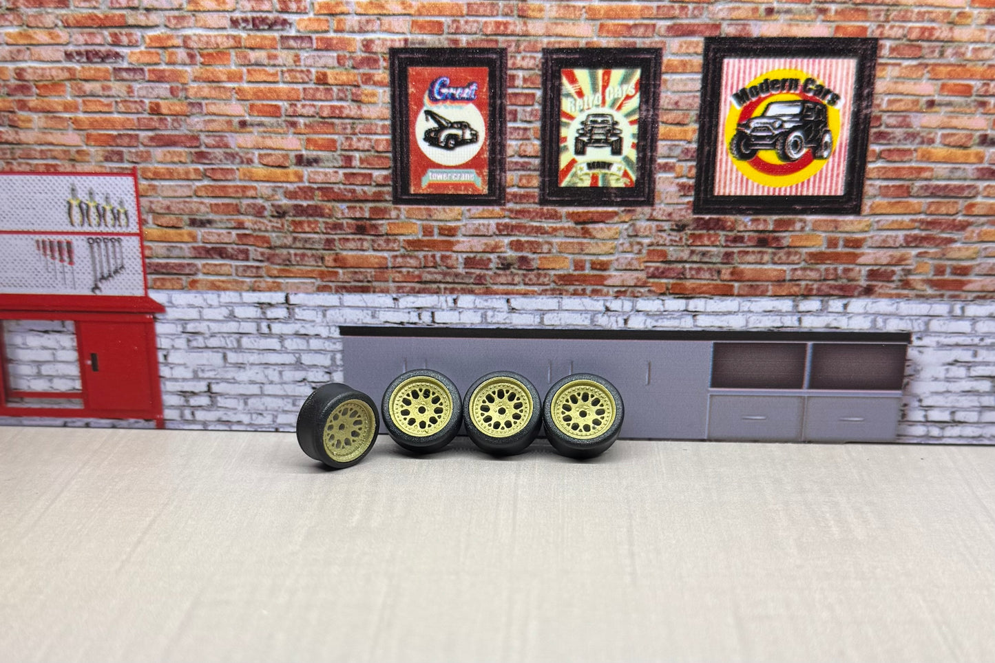 1:64 gold rims for hot wheels and match box