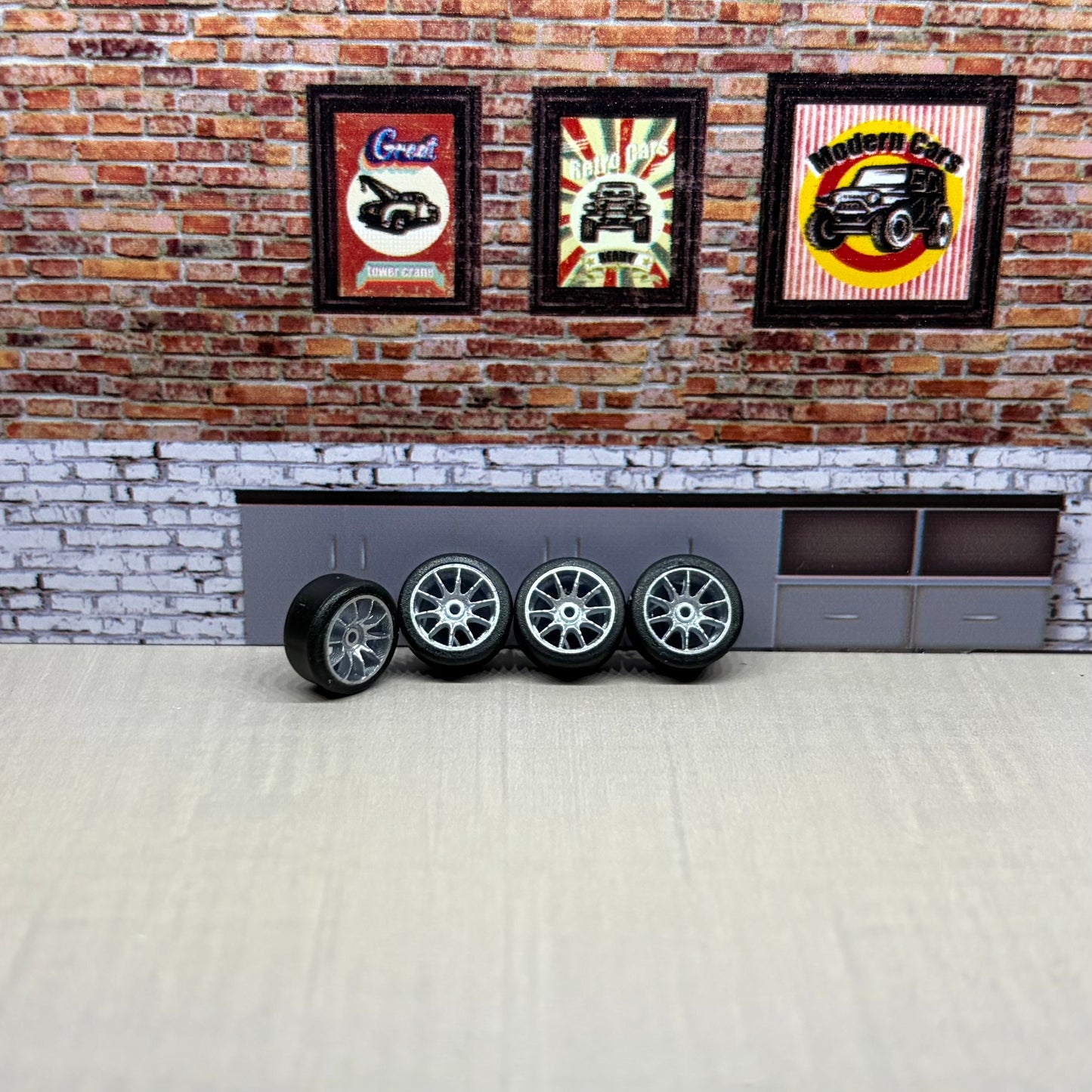 Chrome casting hypergt for hot wheels and match box