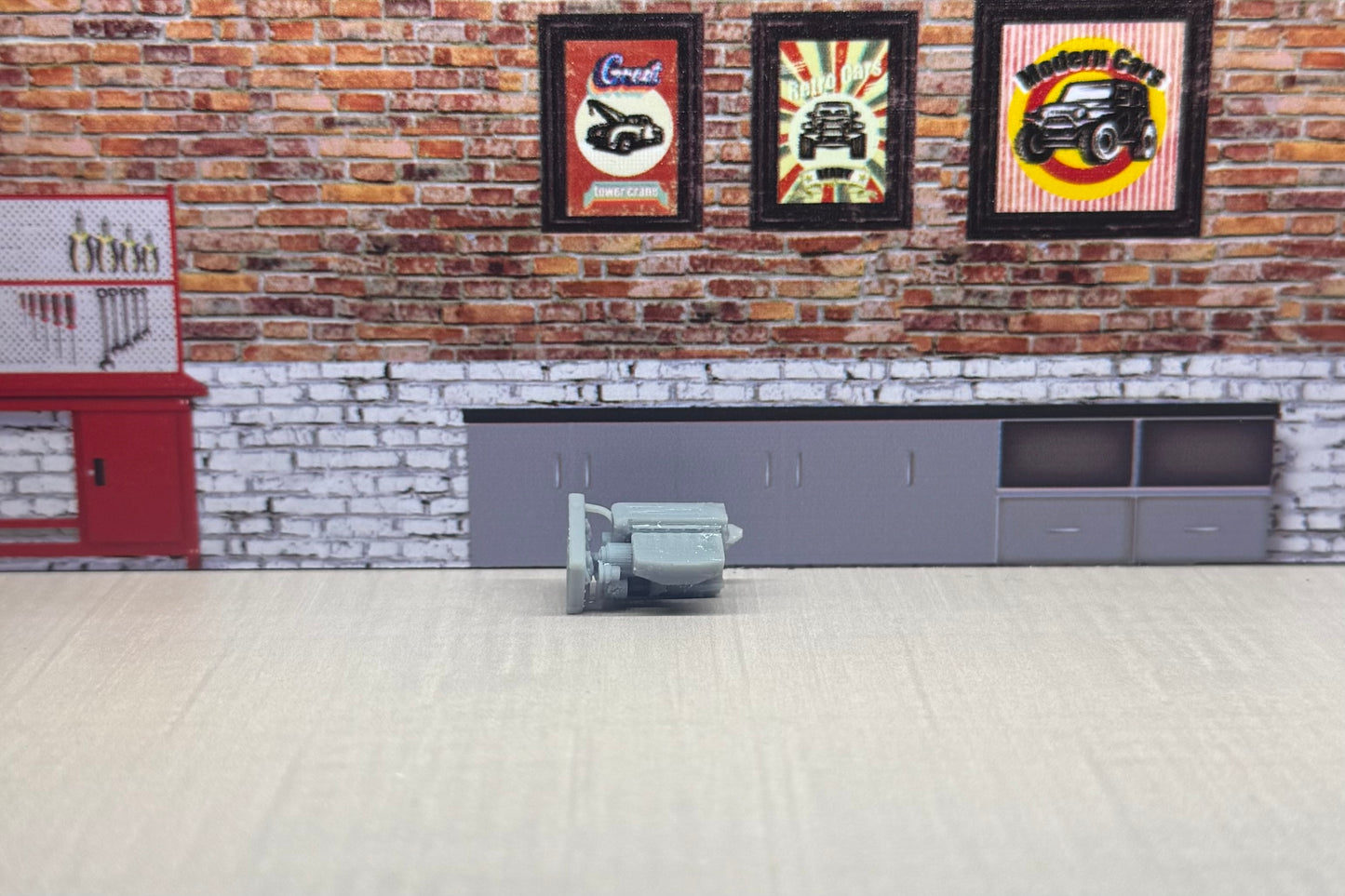 1:64 6 cylinder engine for hot wheels and match box