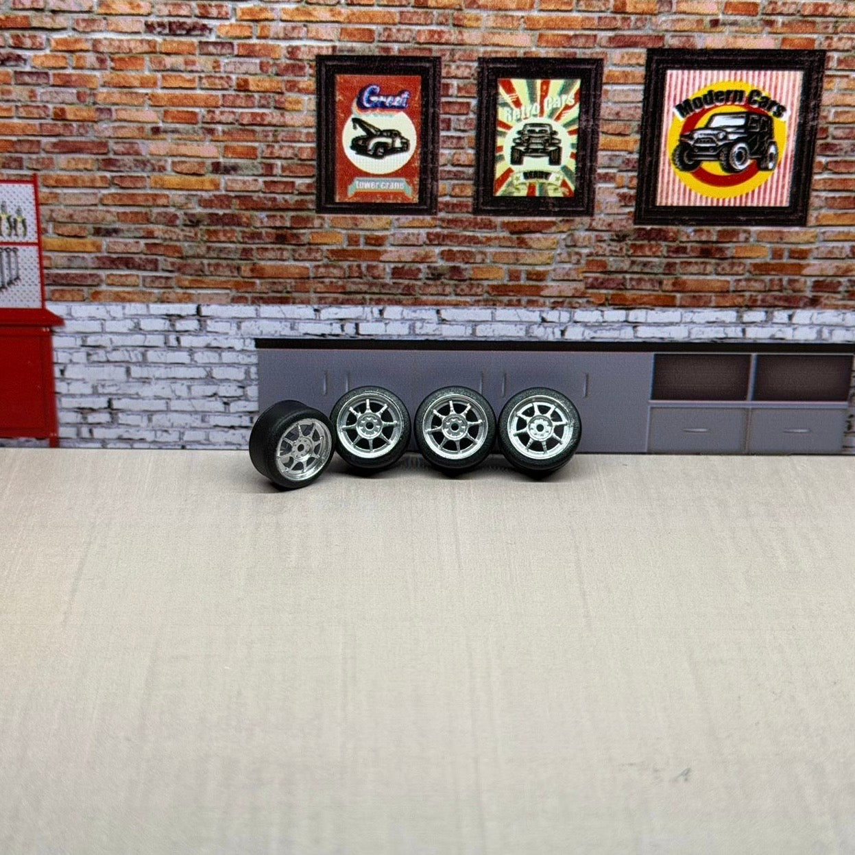 Chrome casting wedssport for hot wheels and match box